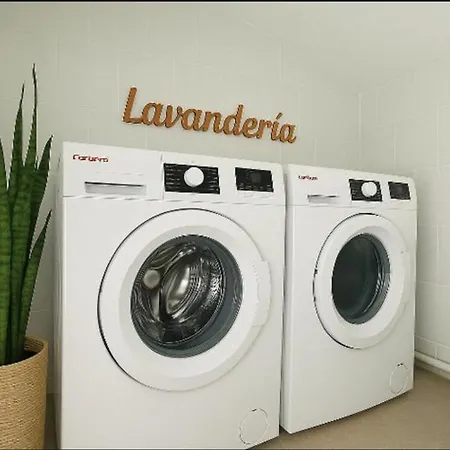 Carmen Apartamento Maro